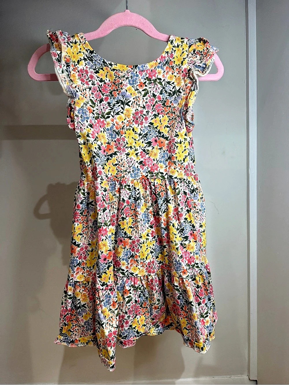 Old Navy Floral Dress in Multicolor Girls XS (4-5) Like New